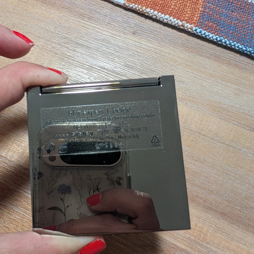 Sisley Blur Expert Perfecting Smoothing Powder